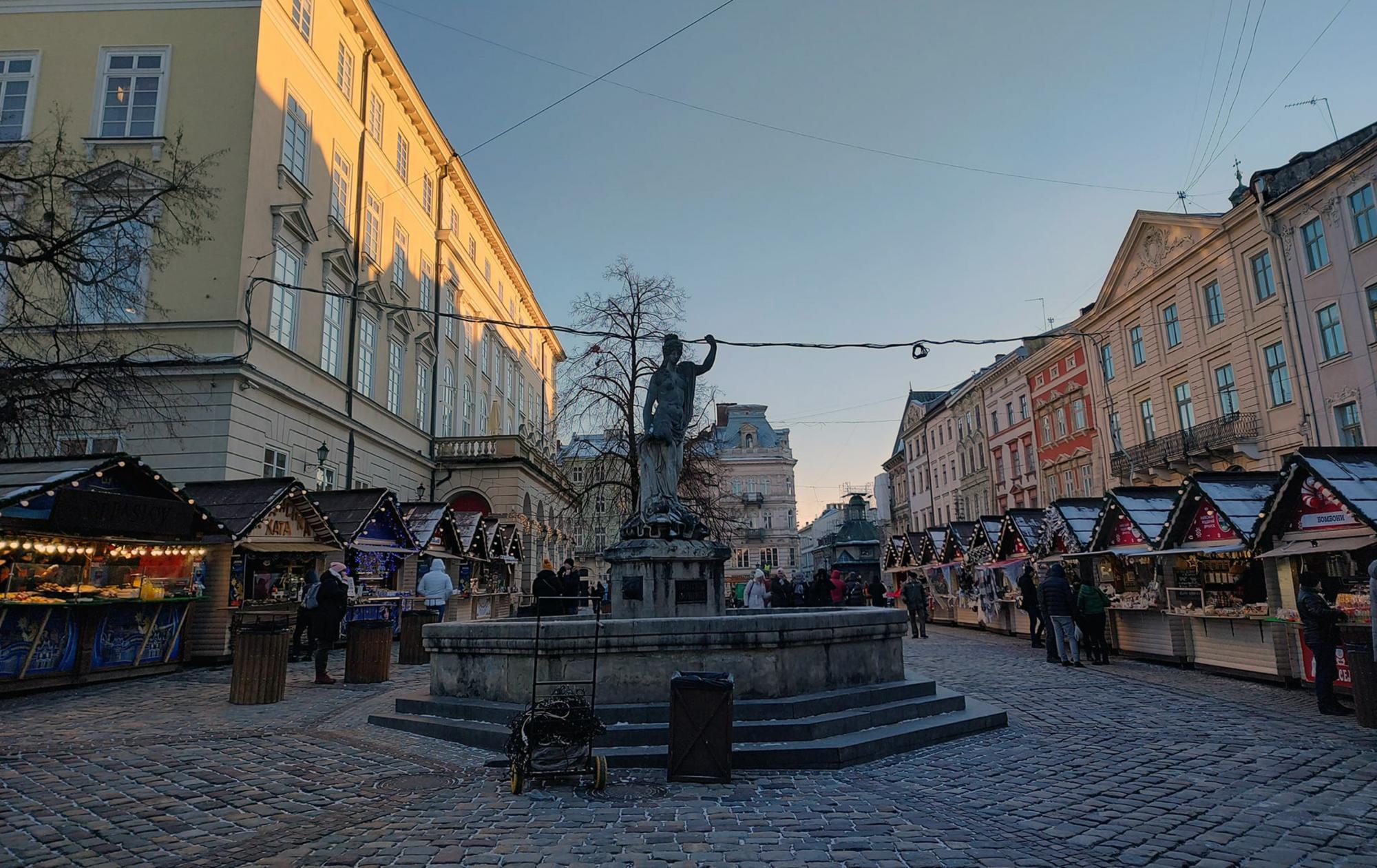 Вертепы, ярмарки и горы. Лучшие локации для путешествия по Украине на католическое Рождество